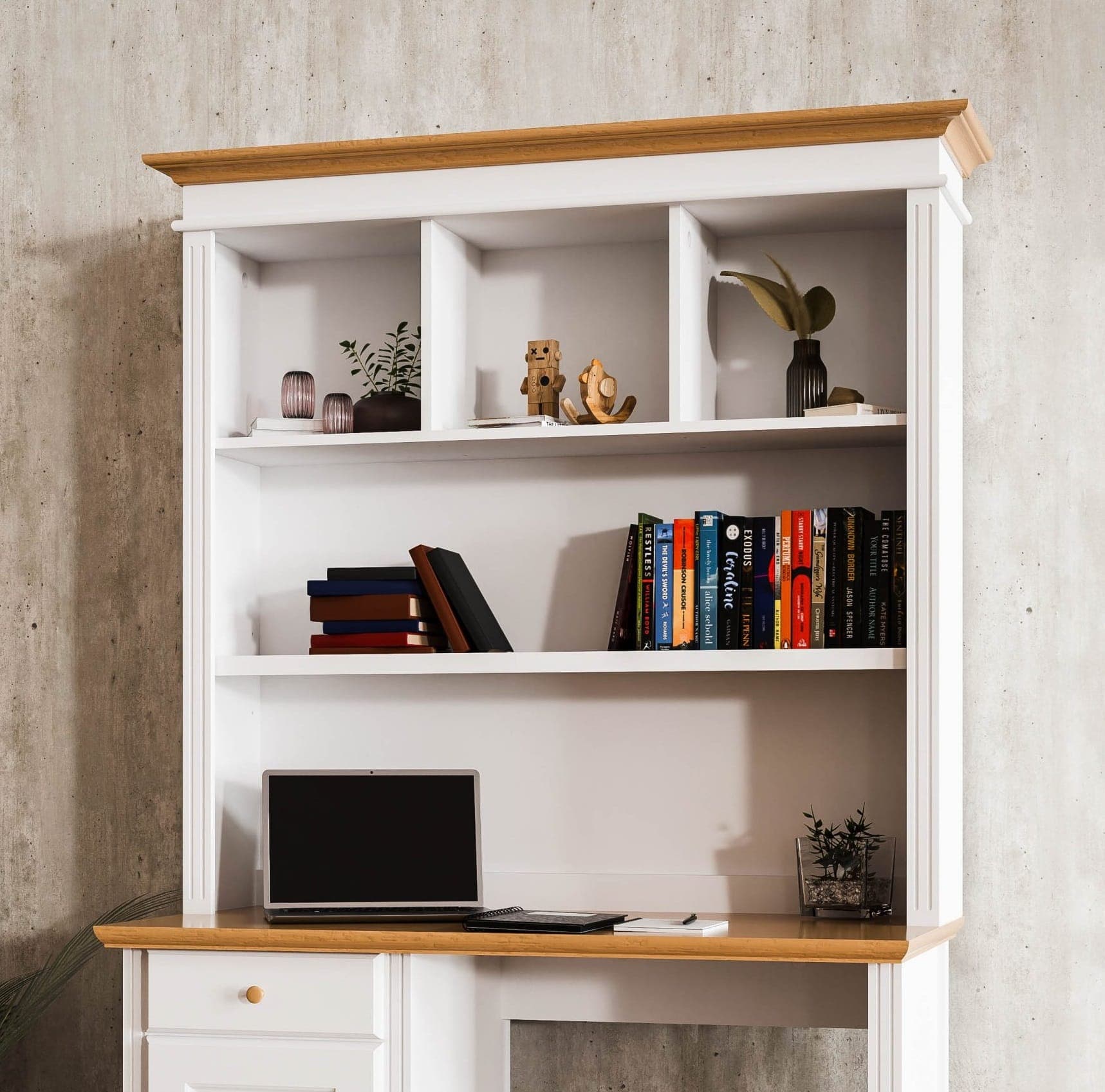 Büroregal „Nordby“ mit Korpus aus massivem Holz