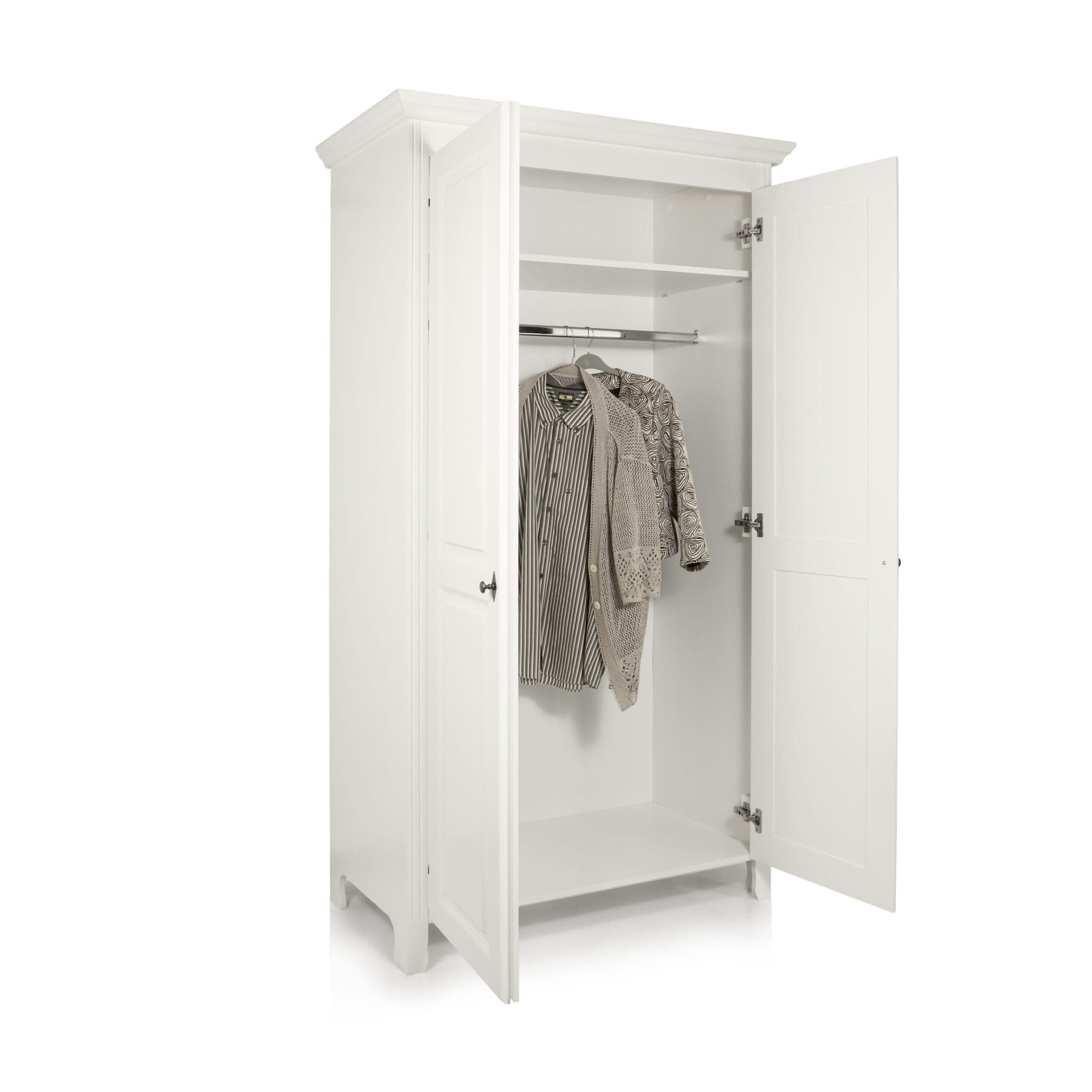 2-türiger Massivholzschrank Birk in Butterweiß